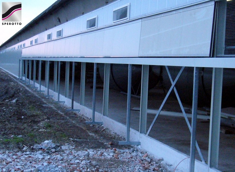 Mantenimento della struttura in acciaio e realizzazione di nuove pareti coibentate